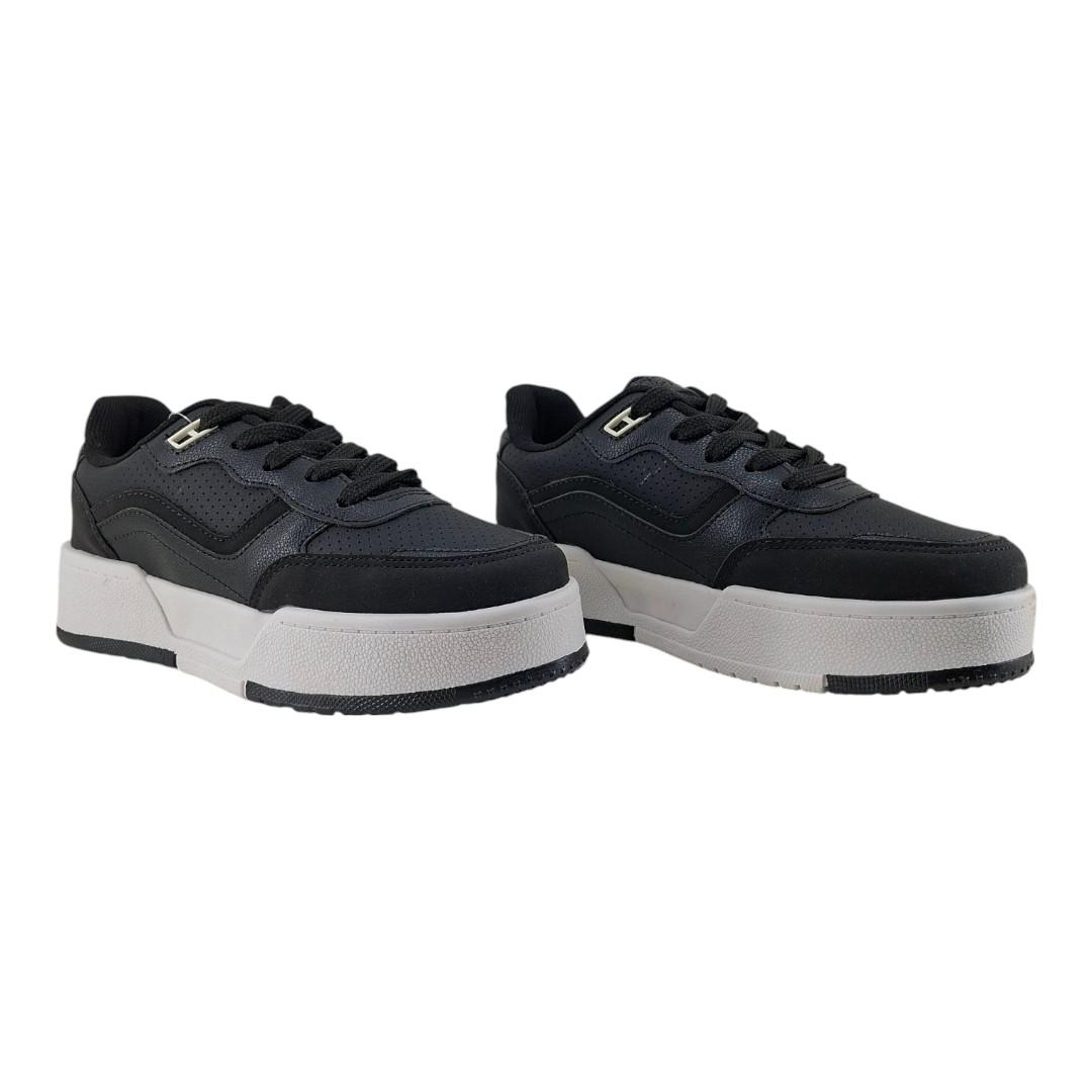 PRETO